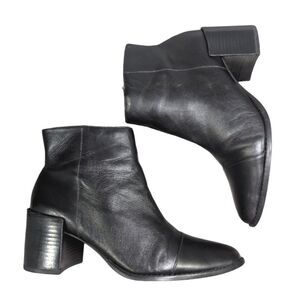 FiveSeventyFive Black leather pointy toe ankle block heel booties womens 8